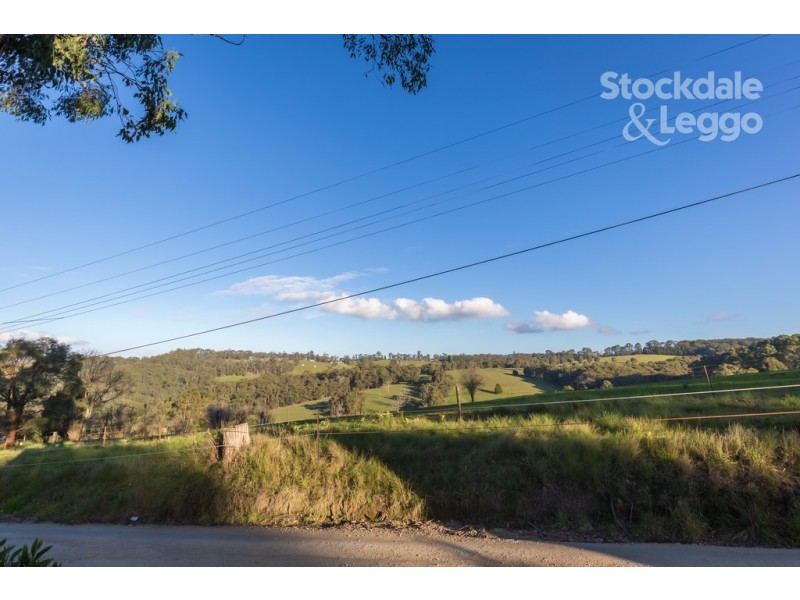 36 Avon Road, Avonsleigh VIC 3782