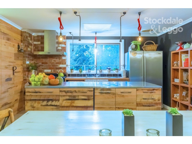 38 Stewart Road, Emerald VIC 3782