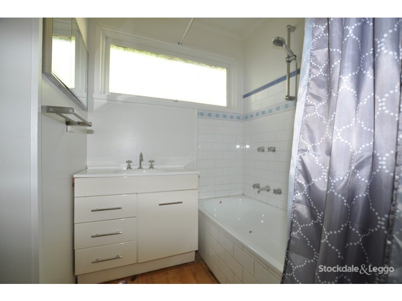 6 Victor Road, Clematis VIC 3782