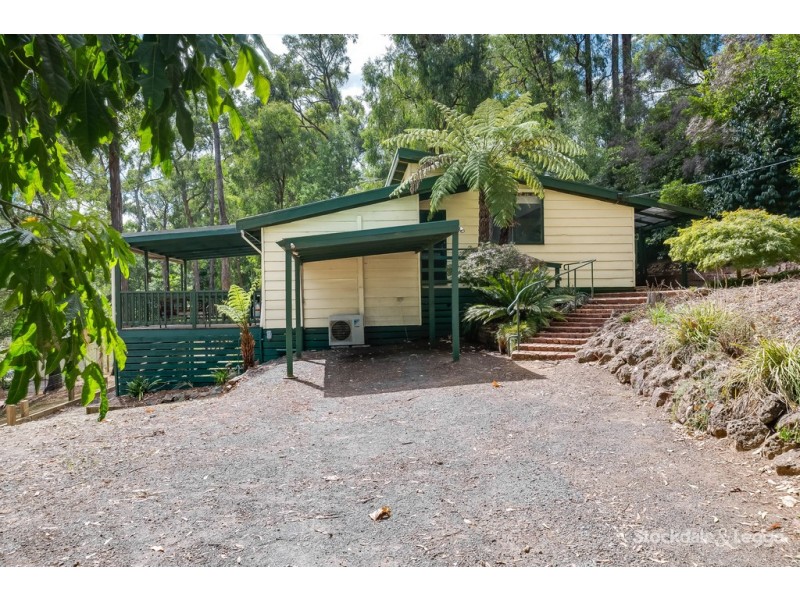 5 Glenvista Ave, Emerald VIC 3782