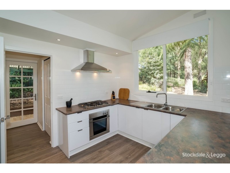 5 Glenvista Ave, Emerald VIC 3782