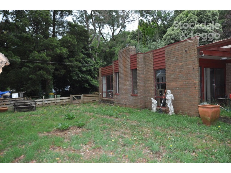 78 Emerald Monbulk Rd, Emerald VIC 3782
