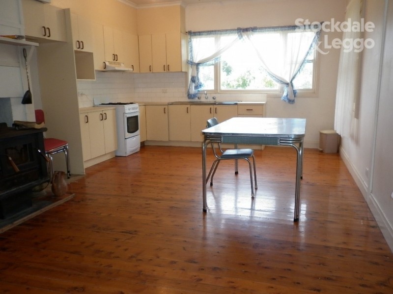 374 Evans Road, Cockatoo VIC 3781