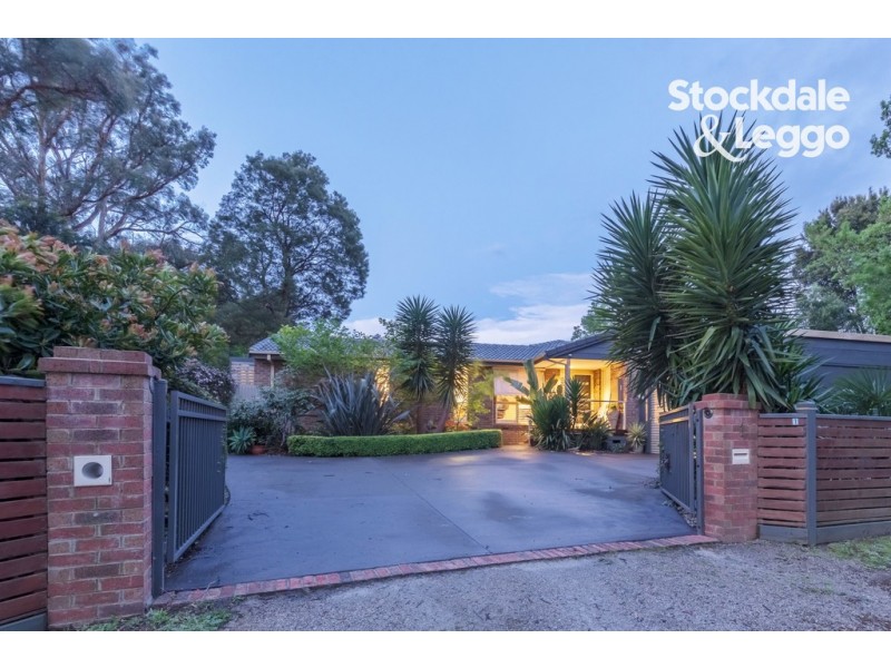 1 Paradise Avenue, Clematis VIC 3782