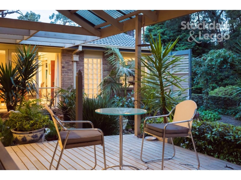 1 Paradise Avenue, Clematis VIC 3782