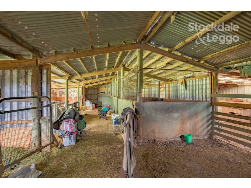 1 Brodrick Road, Macclesfield VIC 3782