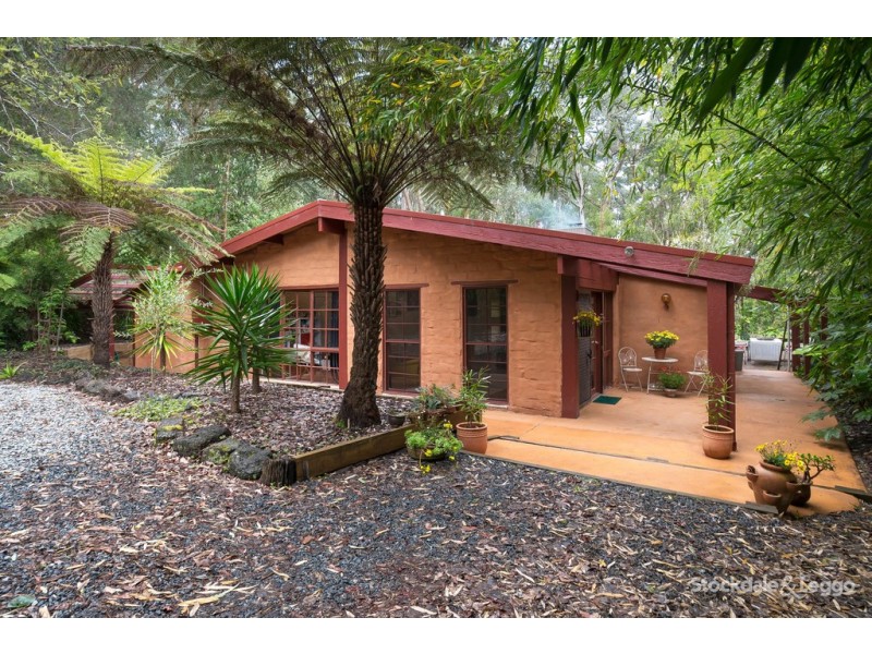 3 Hillcrest Court, Cockatoo VIC 3781