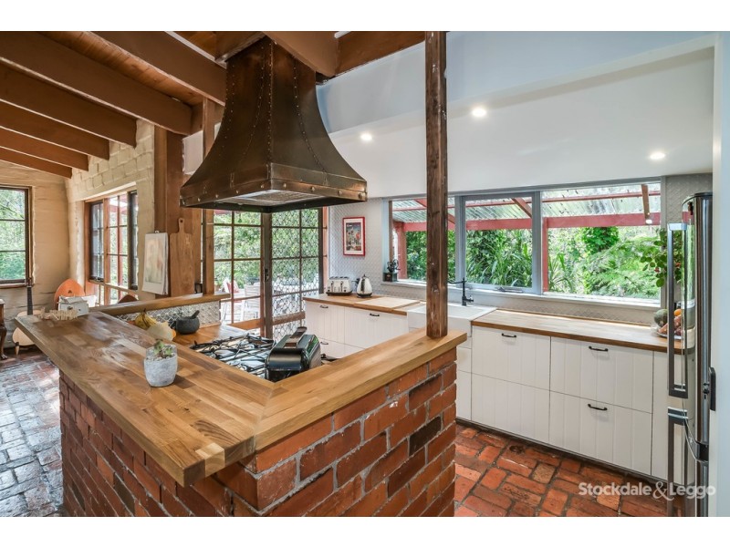 3 Hillcrest Court, Cockatoo VIC 3781