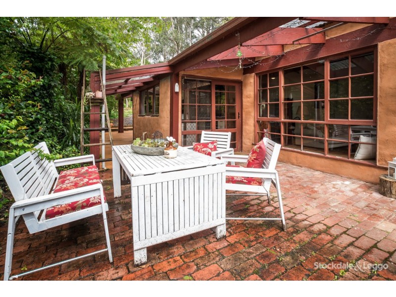 3 Hillcrest Court, Cockatoo VIC 3781