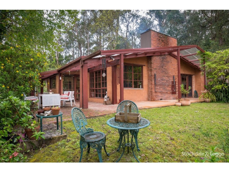 3 Hillcrest Court, Cockatoo VIC 3781