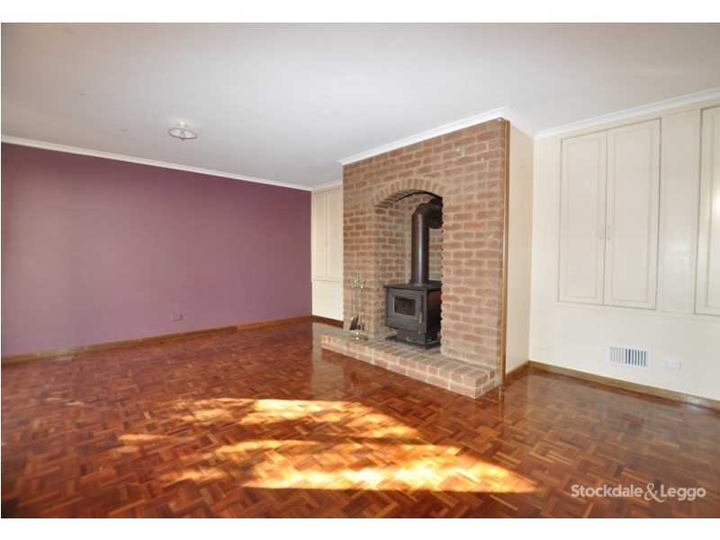 20 Charman Avenue, Emerald VIC 3782