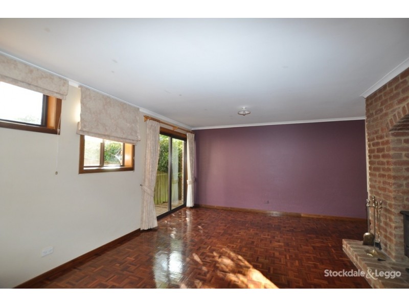 20 Charman Avenue, Emerald VIC 3782