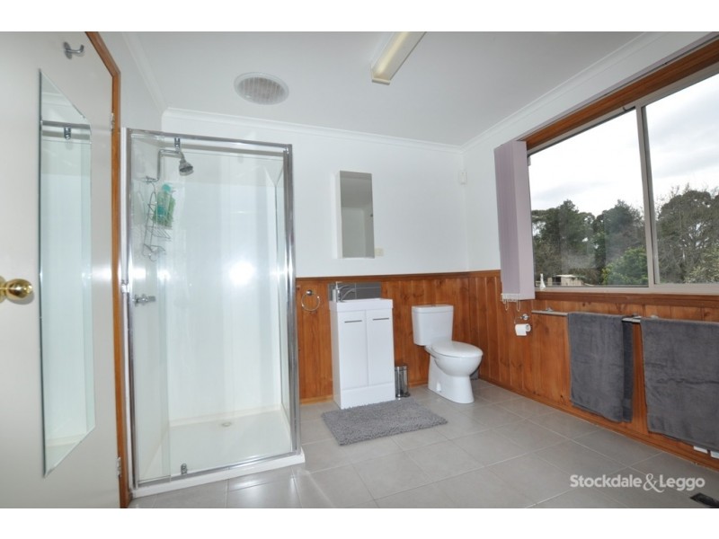 33A Emerald Lake Road, Emerald VIC 3782