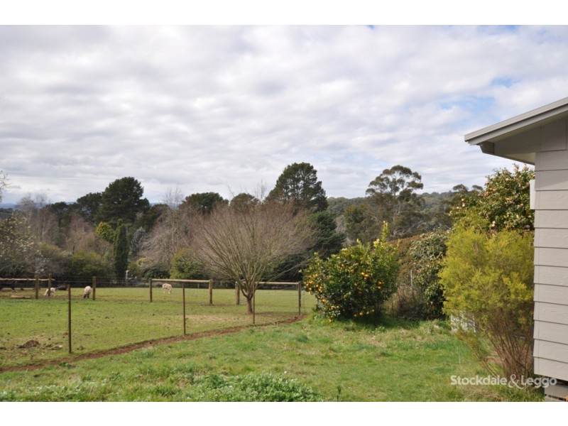 33A Emerald Lake Road, Emerald VIC 3782