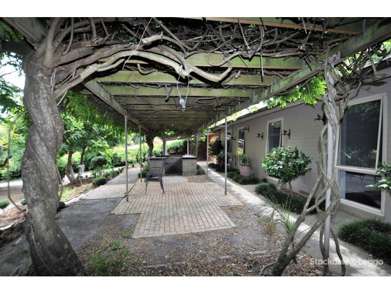 52 Ferres Road, Emerald VIC 3782