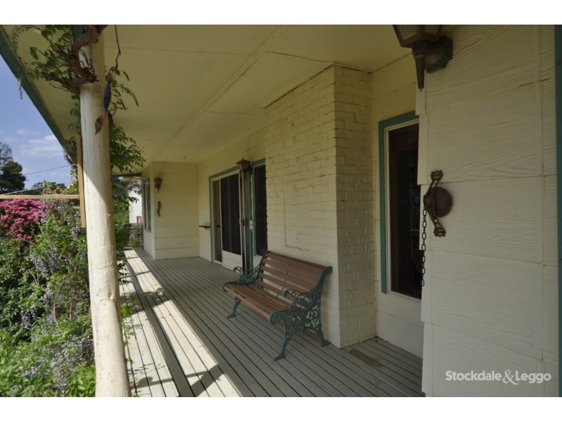 33 Station Road, Gembrook VIC 3783