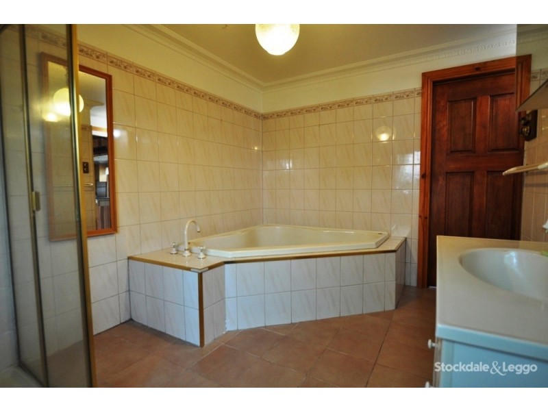 33 Station Road, Gembrook VIC 3783