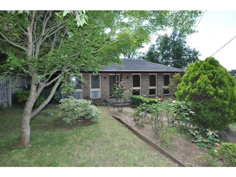 3 Fairway Road, Avonsleigh VIC 3782