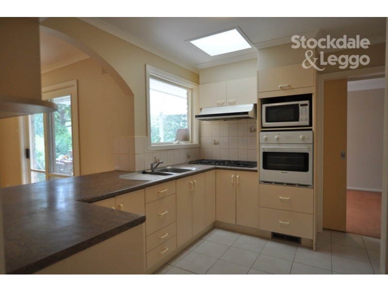 3 Fairway Road, Avonsleigh VIC 3782