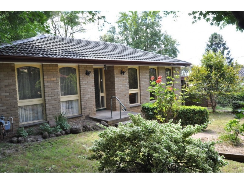 3 Fairway Road, Avonsleigh VIC 3782