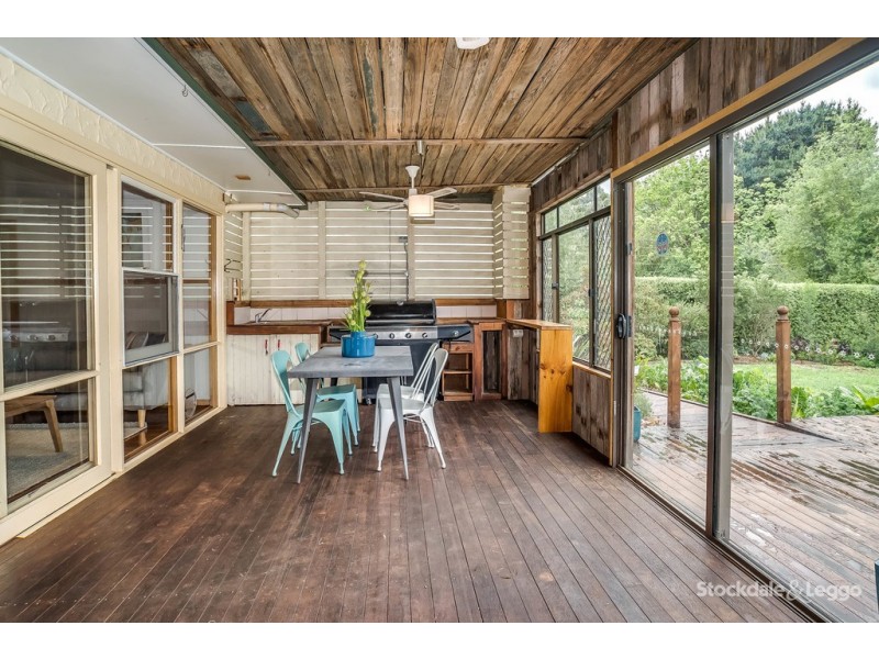 3 Vika Avenue, Monbulk VIC 3793