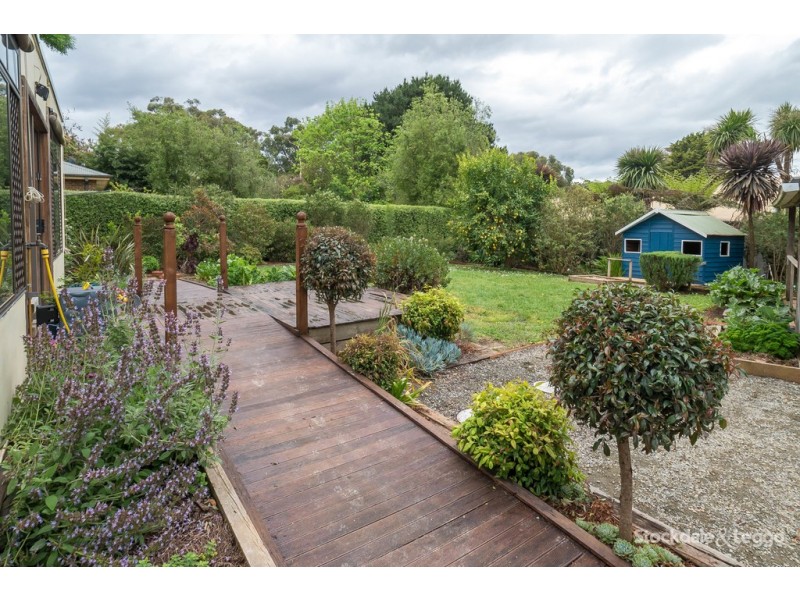 3 Vika Avenue, Monbulk VIC 3793
