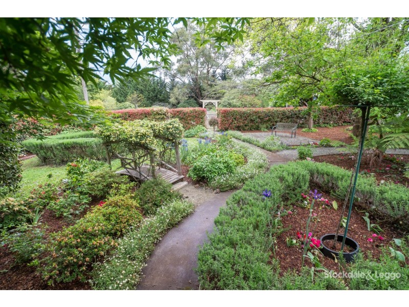 3 Vika Avenue, Monbulk VIC 3793