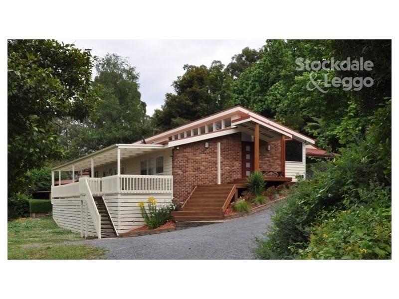 6 Fernshaw Road, Monbulk VIC 3793