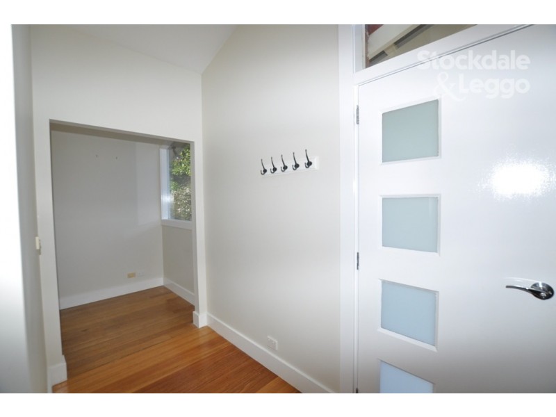 6 Fernshaw Road, Monbulk VIC 3793