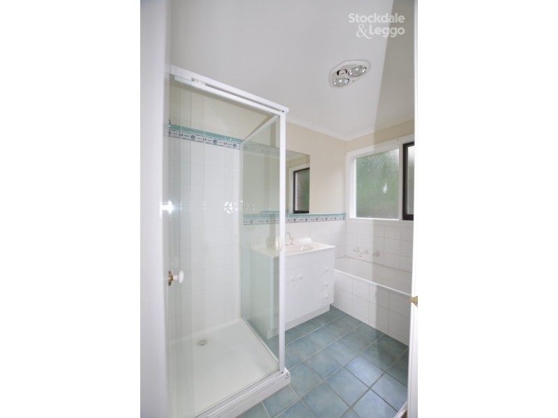 6 Fernshaw Road, Monbulk VIC 3793