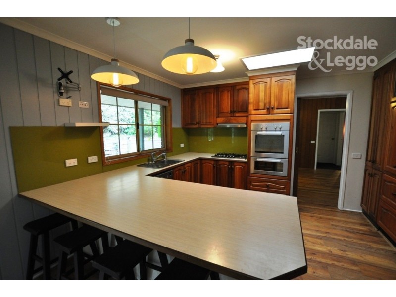 1 FernGully Road, Cockatoo VIC 3781