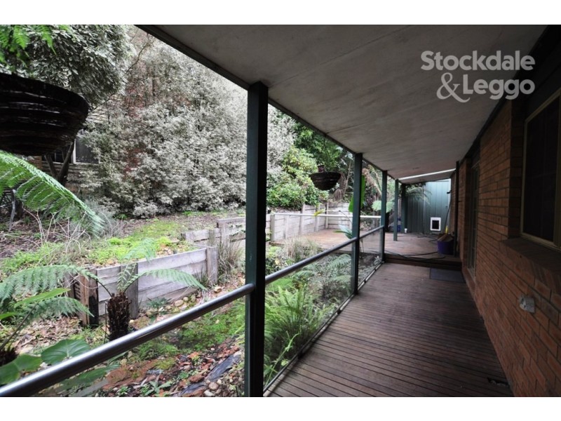 1 FernGully Road, Cockatoo VIC 3781