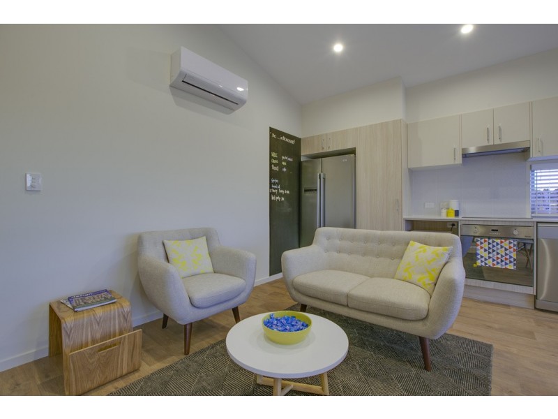 8 Sandlewood lane, Deception Bay QLD 4508