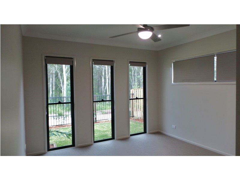 3 William Bray Parkway, Fitzgibbon QLD 4018