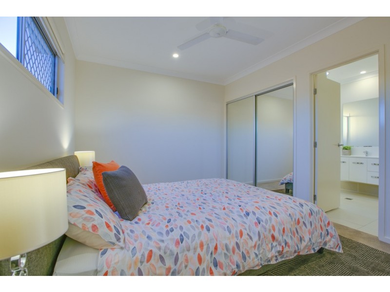 5 marine lane, Deception Bay QLD 4508