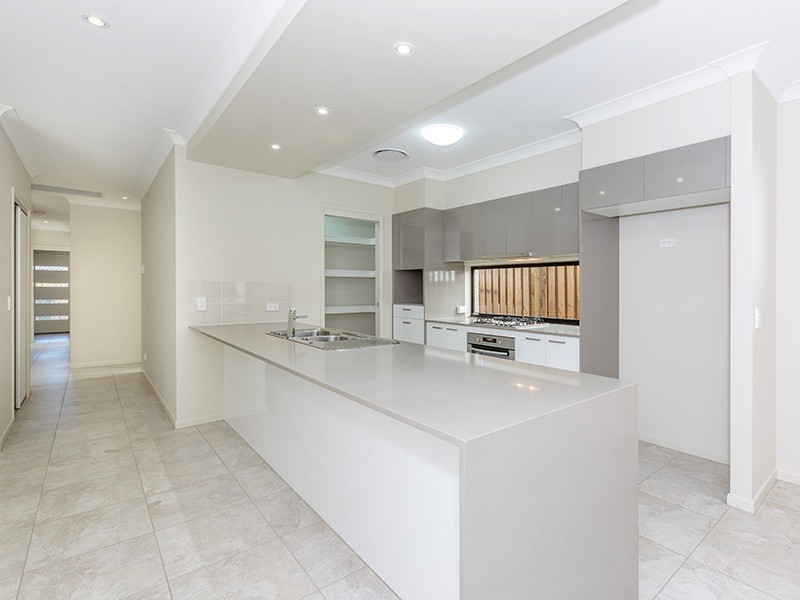 3 Mirima Lane, Fitzgibbon QLD 4018