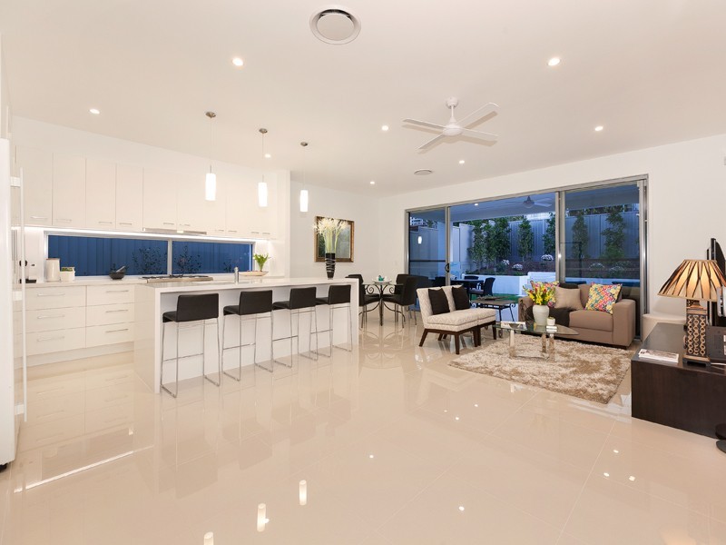 3 Wells Place, Wynnum West QLD 4178