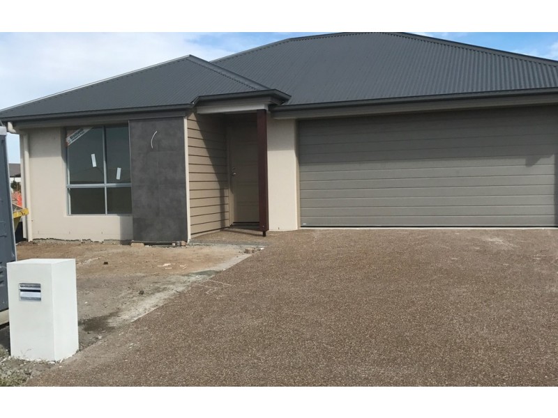 1 musgrave st, Burpengary QLD 4505