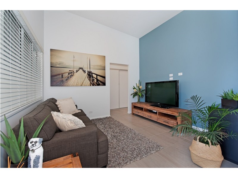 42 Waterside Esplanade, Caboolture South QLD 4510