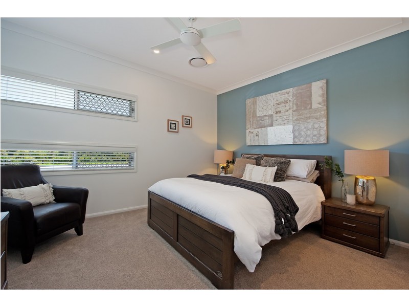 42 Waterside Esplanade, Caboolture South QLD 4510