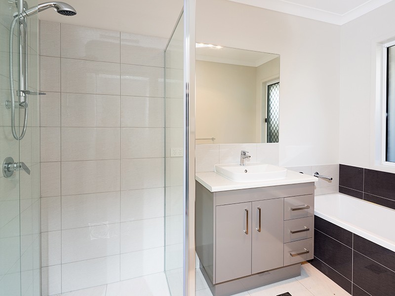 26 Seabreeze circ, Deception Bay QLD 4508
