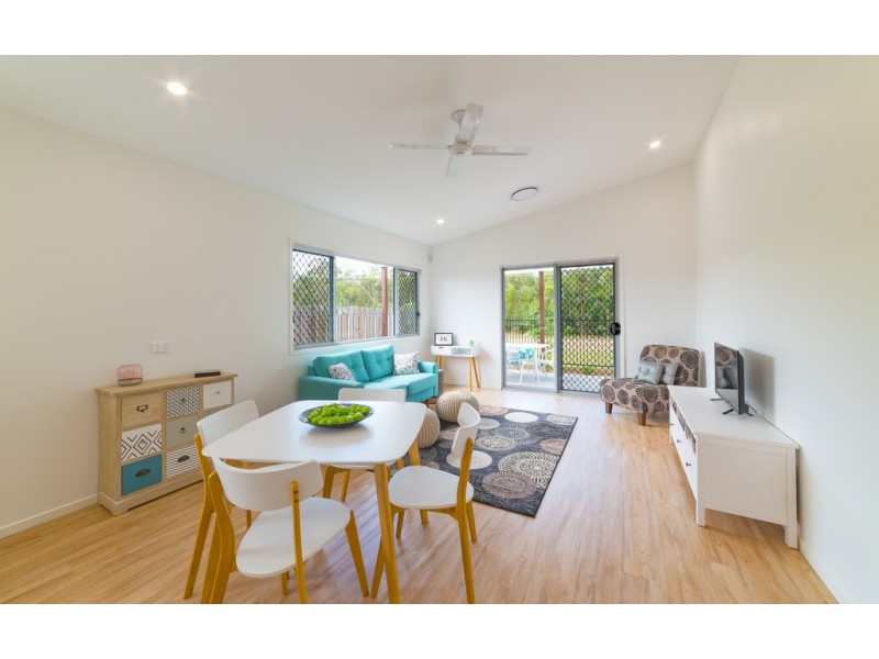 12 Valentine circ, Deception Bay QLD 4508