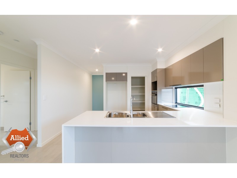 7 Casey st, Caboolture South QLD 4510