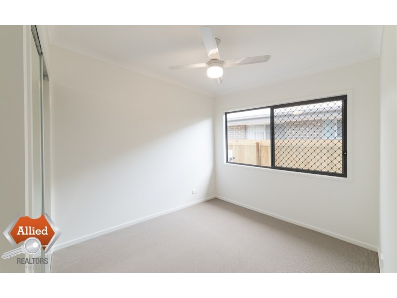 7 Casey st, Caboolture South QLD 4510