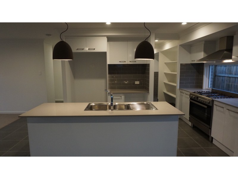 68 Raff Road, Caboolture South QLD 4510