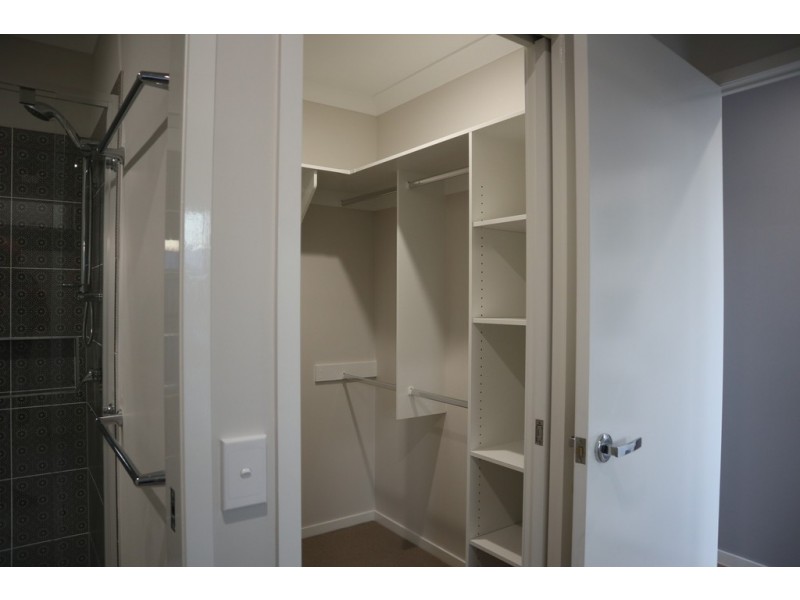 26 Seabreeze Circuit, Deception Bay QLD 4508