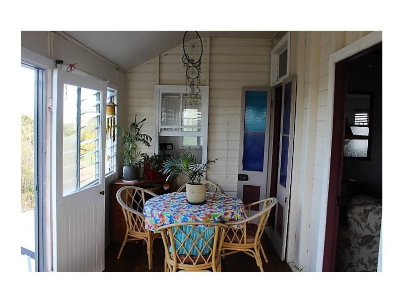 10 Morris Terrace, Gin Gin QLD 4671