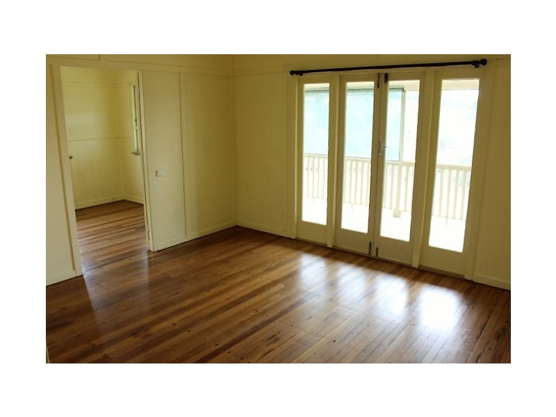 33 Horsecamp Rd, Gin Gin QLD 4671
