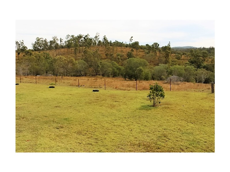 33 Horsecamp Rd, Gin Gin QLD 4671
