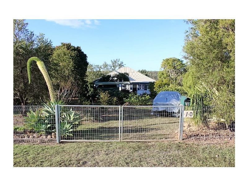 10 Morris Terrace, Gin Gin QLD 4671